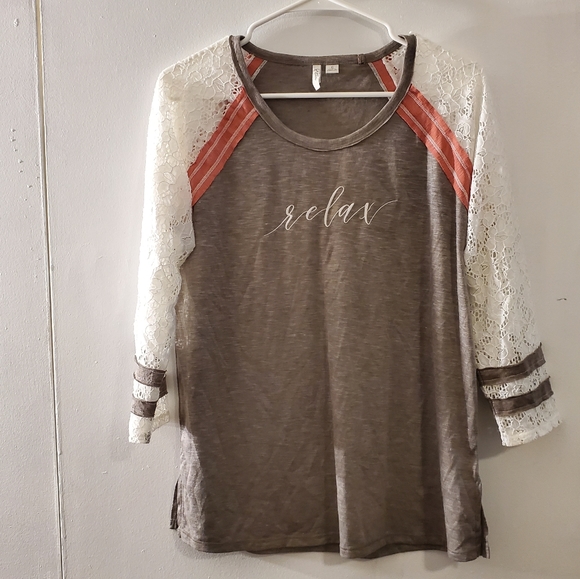 🔥SALE🔥 Active Womens Gray Multi."Relax" Longsleeve Shirt - Picture 8 of 9